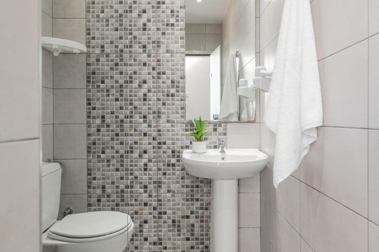 Rivulet Apartments لاغاناس المظهر الخارجي الصورة