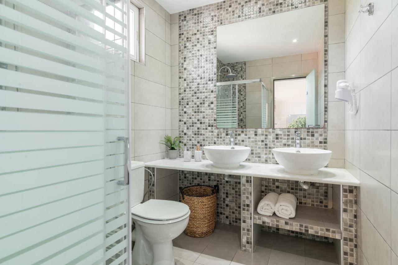 Rivulet Apartments لاغاناس المظهر الخارجي الصورة