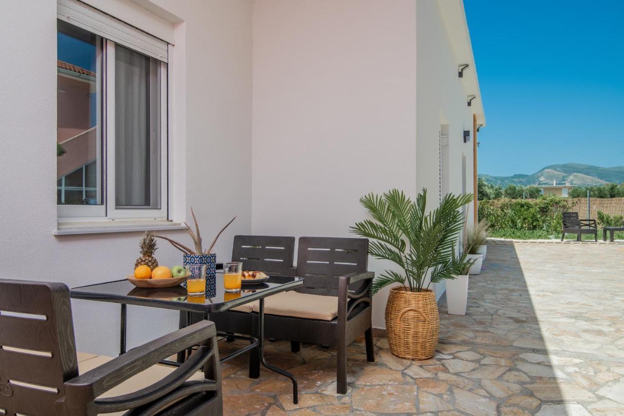 Rivulet Apartments لاغاناس المظهر الخارجي الصورة